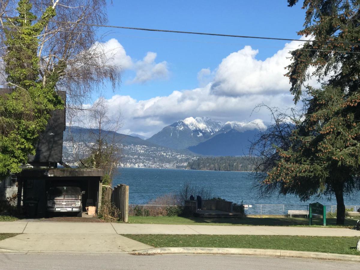 Heart Of Kitsilano Area,5 Mins Walk To Kits Beach,No Share With Other People Stay Vancouver Exterior photo